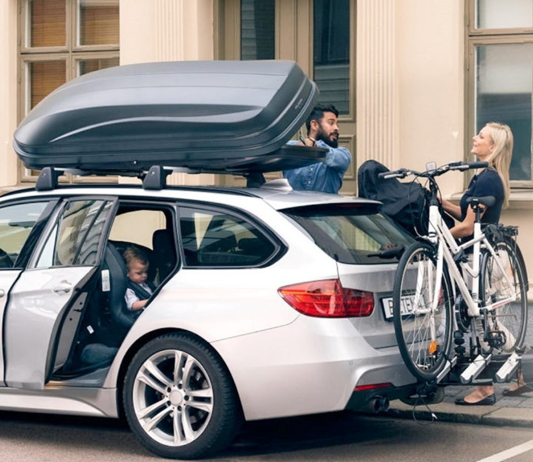 Universal Car Roof Box - Secure & Stylish